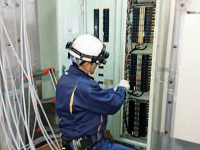船舶のメンテナンス 電装工事